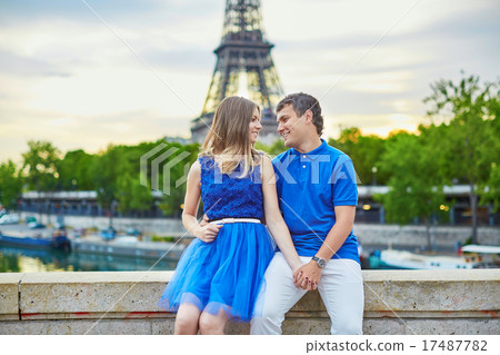 Beautiful young dating couple in Paris 17487782