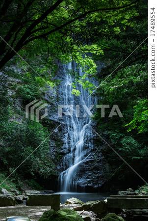 Hotto Falls Hotto Falls 17489554