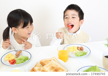 Breakfast Child Breakfast Child 17490745