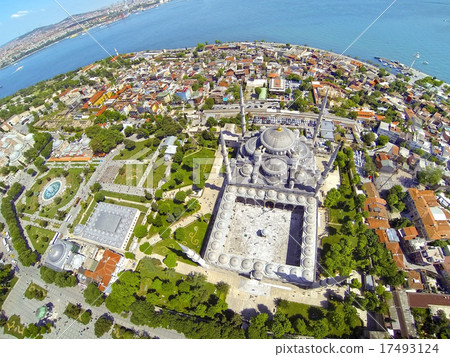 Istanbul Aerial Sultanahmet Square and Blue Mosque 17493124