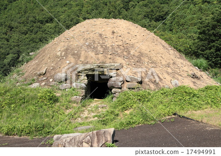 Omuro burial mound group 244 mound 17494991