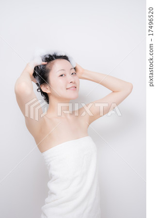 洗髮水的女人 洗髮水的女人 17496520