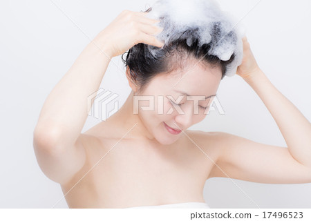 洗髮水的女人 洗髮水的女人 17496523