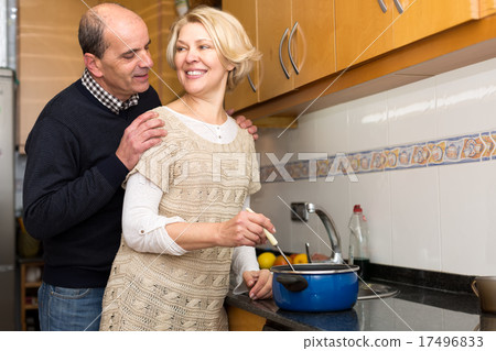 Retired couple cooking soup Retired couple cooking soup 17496833