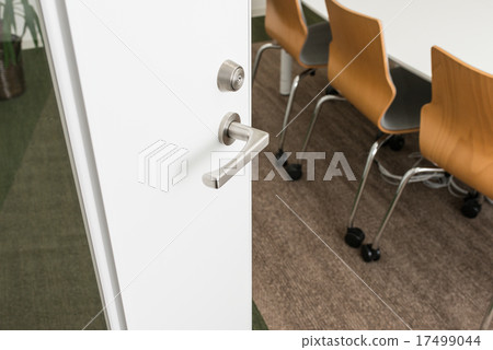 conference room  17499044