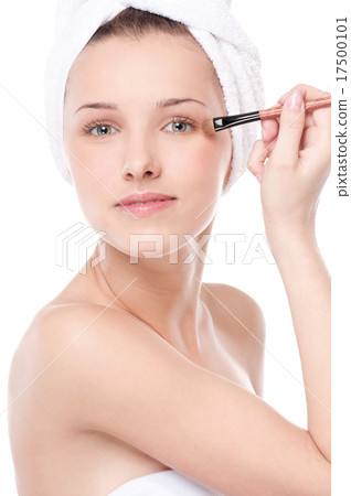 Beautiful woman with make up brush 17500101