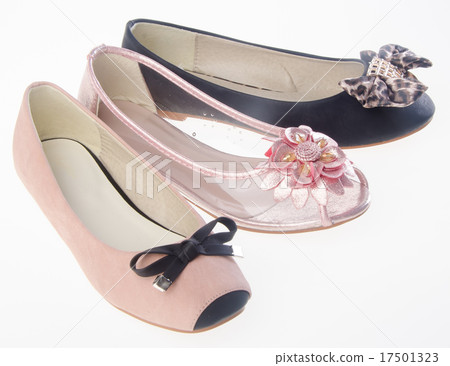 shoes, ladies shoes on background. shoes, ladies shoes on background. 17501323