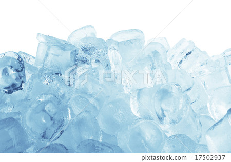 Ice cubes 17502937