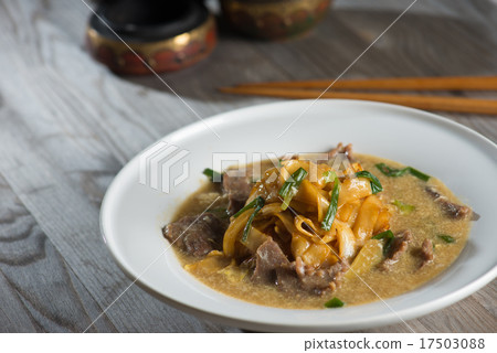 Fried Penang Char Kuey Teow 17503088