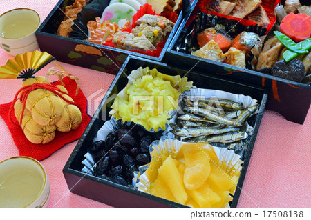 新年的盒子巢 17508138