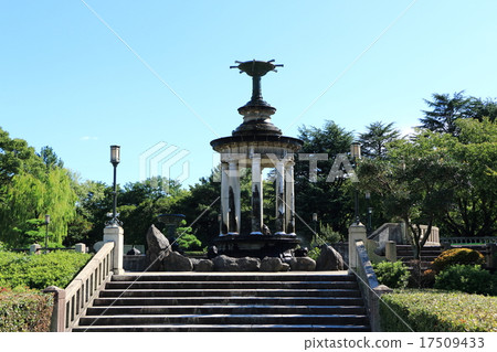 Fountain Tower · Tsurumai Park (Nagoya City) 17509433