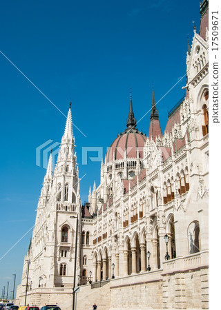 Budapest, parliament Budapest, parliament 17509671