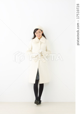 A young woman in a coat 17510728