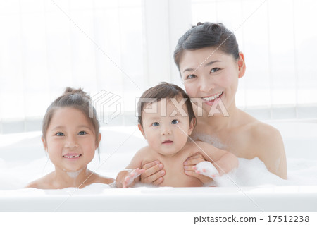 洗澡 沐浴 按摩浴缸 17512238