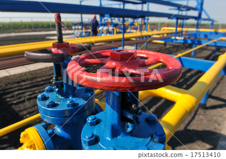 Handle gate valve with steel pipe Handle gate valve with steel pipe 17513410