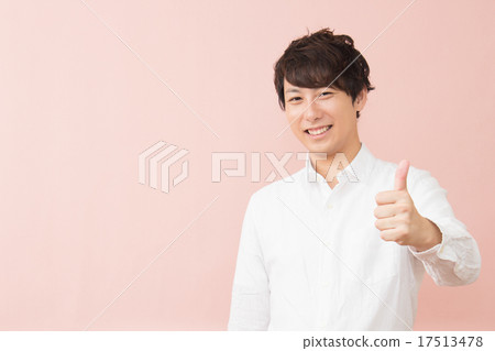 男的笑容很好 17513478