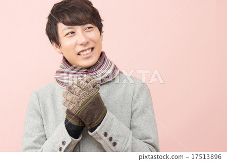 Male Winter 17513896