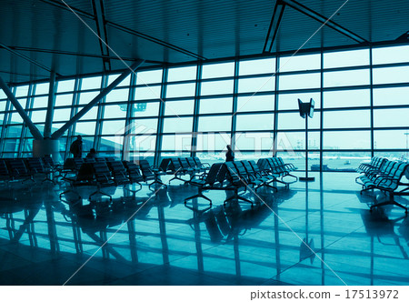 Seats in the airport 17513972