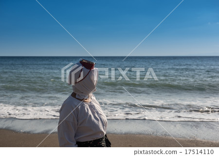 志摩的海女士正在觀看大海 志摩的海女士正在觀看大海 17514110