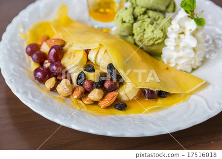 Pancake and fruit with ice cream on table Pancake and fruit with ice cream on table 17516018