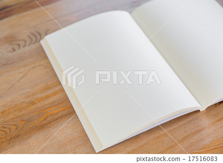 Blank catalog, magazines,book mock up on wood background 17516083