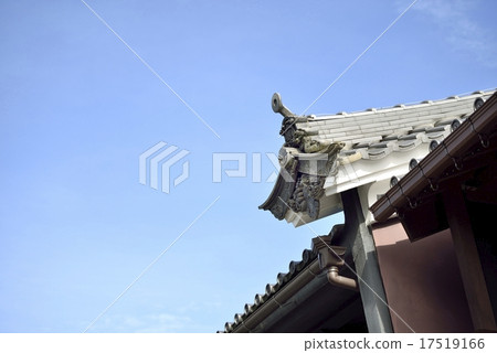 Urban townscape (Mino City, Gifu Prefecture) 17519166