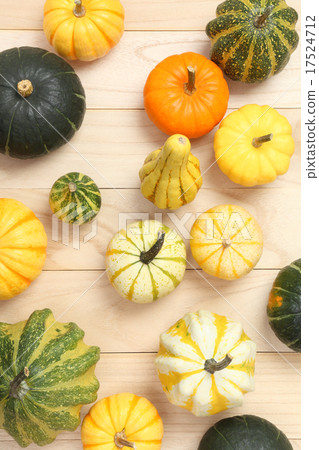 Halloween pumpkin 17524712