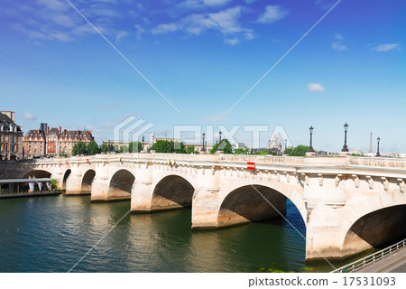 Pont Neuf, Paris, France Pont Neuf, Paris, France 17531093