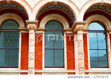 in england london brick and glass   wall 17533273