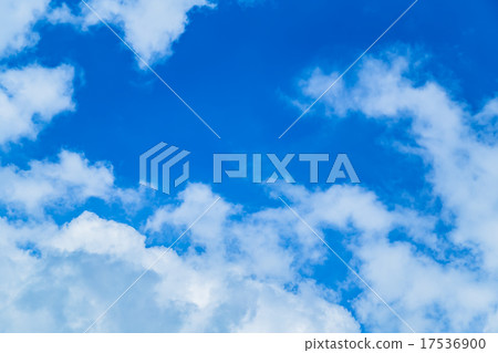 天空晚夏天空秋天天空9月天空藍天棉花雲彩積雲拷貝空間文本空間綜合背景雲彩 天空晚夏天空秋天天空9月天空藍天棉花雲彩積雲拷貝空間文本空間綜合背景雲彩 17536900