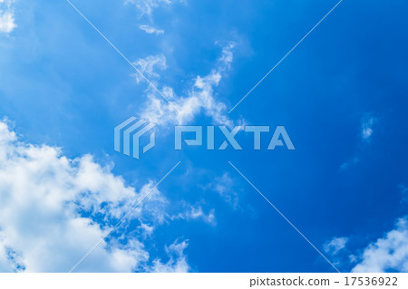 天空晚夏天空秋天天空9月天空藍天棉花雲彩積雲拷貝空間文本空間綜合背景雲彩 天空晚夏天空秋天天空9月天空藍天棉花雲彩積雲拷貝空間文本空間綜合背景雲彩 17536922