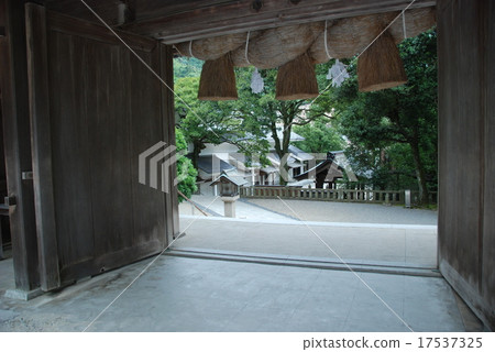 The gate of Miho Shrine (Miho-ji Town, Matsue city, Shimane prefecture) 17537325