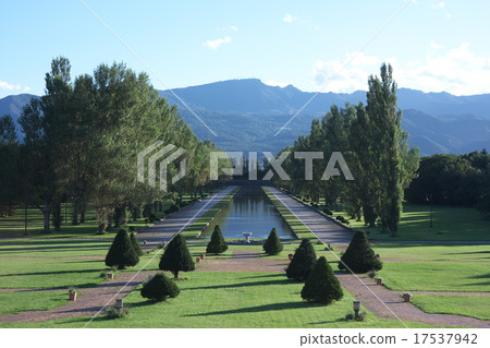 前田森林公園 17537942