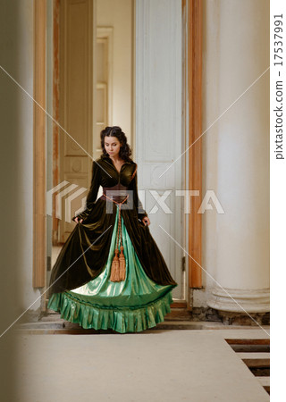Young girl at the image of Scarlett O'Hara 17537991