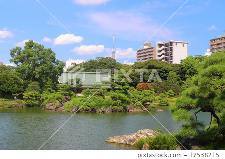 Kiyosumi garden and Tokyo sky tree 17538215