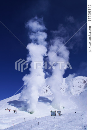 大雪山的壯麗景色 大雪山的壯麗景色 17539542