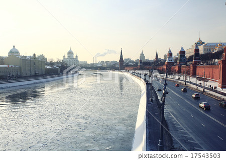 Moscow Kremlin Cathedral winter landscape embankment 17543503