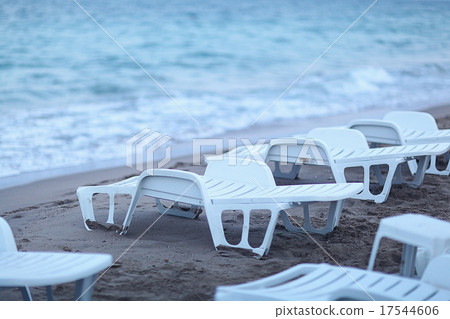background blur defocus beach sea people bathe background blur defocus beach sea people bathe 17544606