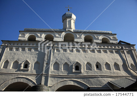 Orthodox monastery church domes of the Kremlin Fortress Orthodox monastery church domes of the Kremlin Fortress 17544771