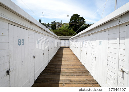 加州，美國索薩利托 17546207