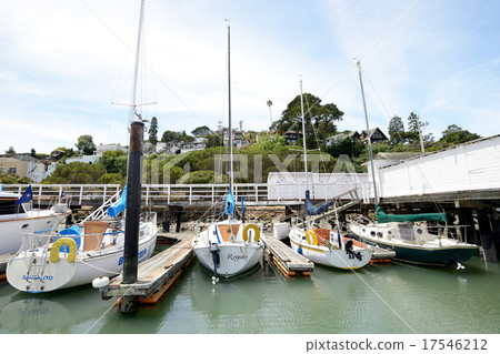 California, USA Sausalito 17546212