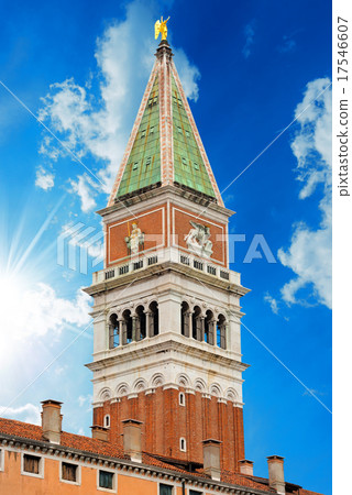 Campanile di San Marco - Venezia Italia Campanile di San Marco - Venezia Italia 17546607
