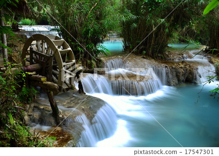 Kuang Si Waterfall, Luang prabang, Laos 17547301