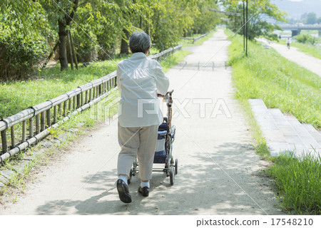 An 80-year-old grandmother's back An 80-year-old grandmother's back 17548210