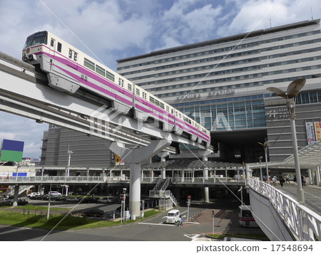 Ogura Station and Monorail Ogura Station and Monorail 17548694