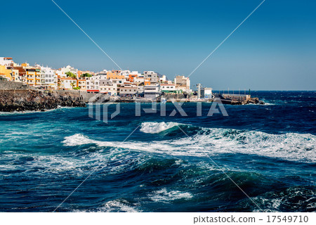 Los Abrigos 17549710