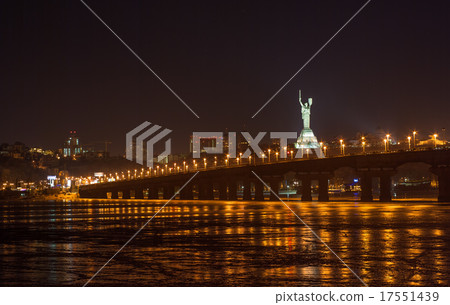 View of Paton bridge from the Left bank of Dnieper View of Paton bridge from the Left bank of Dnieper 17551439