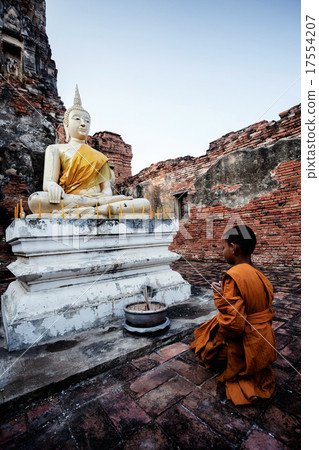 Buddha statue and Novice Buddha statue and Novice 17554207