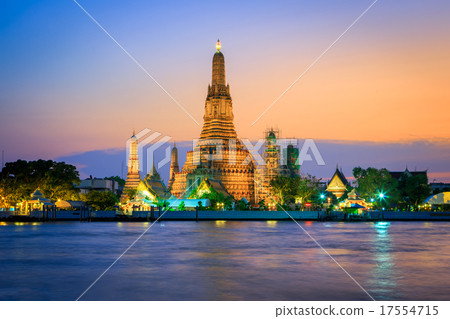 Wat Arun 17554715