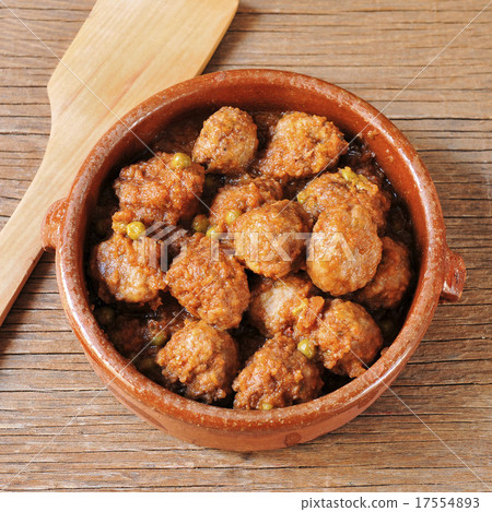 spanish meatballs stew on a wooden rustic table spanish meatballs stew on a wooden rustic table 17554893